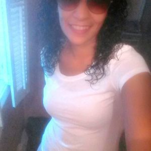 Meet your Posher, Aisha